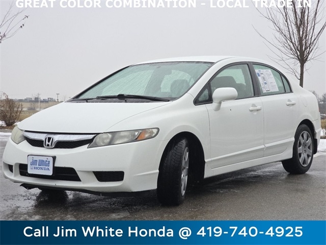 Honda Civic LX Sedan 5-Speed AT 2009