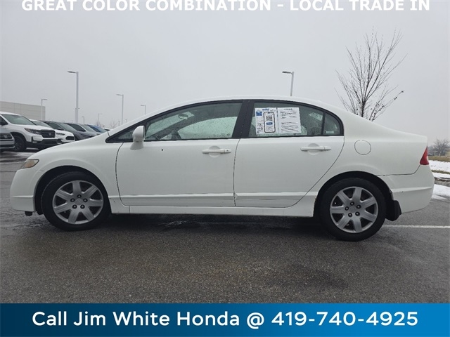 Honda Civic LX Sedan 5-Speed AT 2009