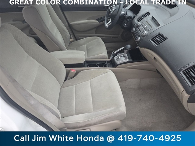Honda Civic LX Sedan 5-Speed AT 2009