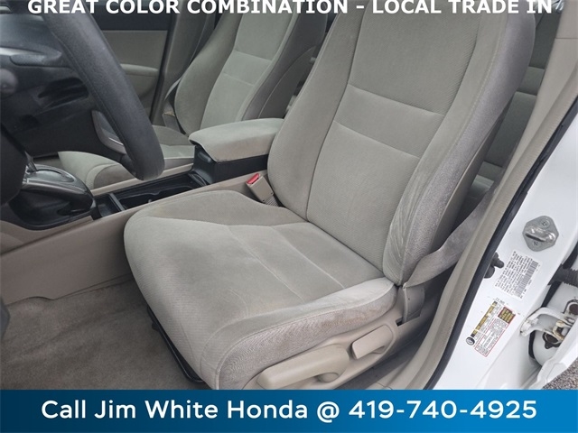 Honda Civic LX Sedan 5-Speed AT 2009