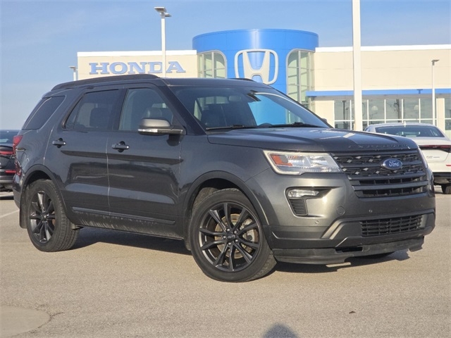 Ford Explorer XLT 4WD 2018