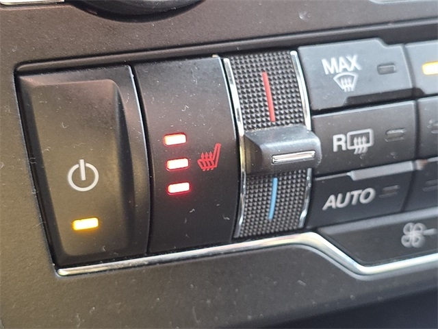 Ford Explorer XLT 4WD 2018