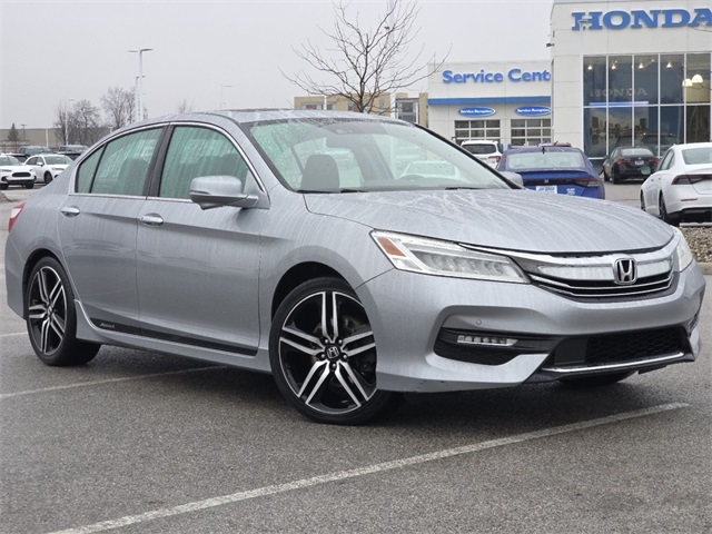 Honda Accord Touring V6 Sedan 6-Spd AT 2017