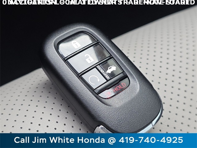 Honda Accord Touring Hybrid 2025