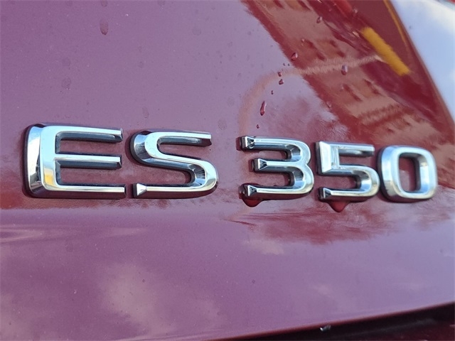 Lexus ES 350 Sedan 2016