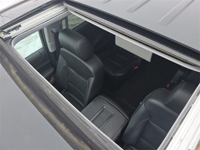 Chevrolet Suburban Premier 4WD 2017