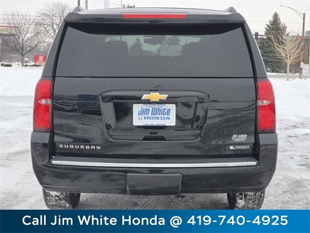 Chevrolet Suburban Premier 4WD 2017