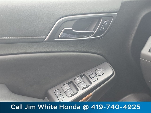 Chevrolet Suburban Premier 4WD 2017