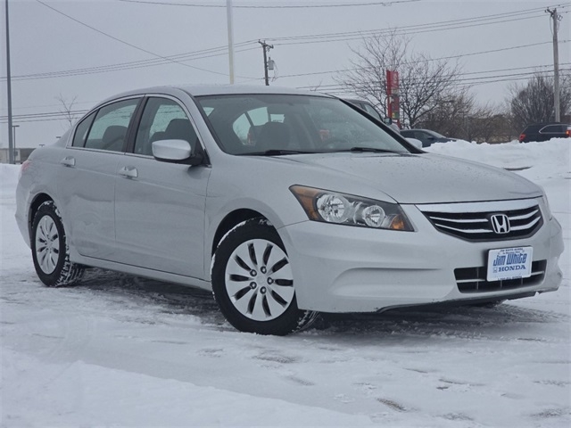 Honda Accord LX sedan AT 2012