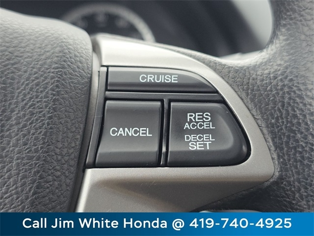 Honda Accord LX sedan AT 2012