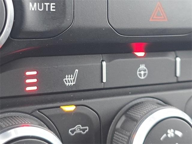 RAM 1500 Big Horn Quad Cab 4WD 2022