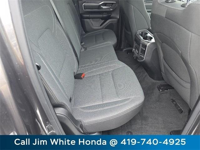 RAM 1500 Big Horn Quad Cab 4WD 2022