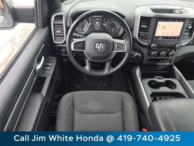 RAM 1500 Big Horn Quad Cab 4WD 2022