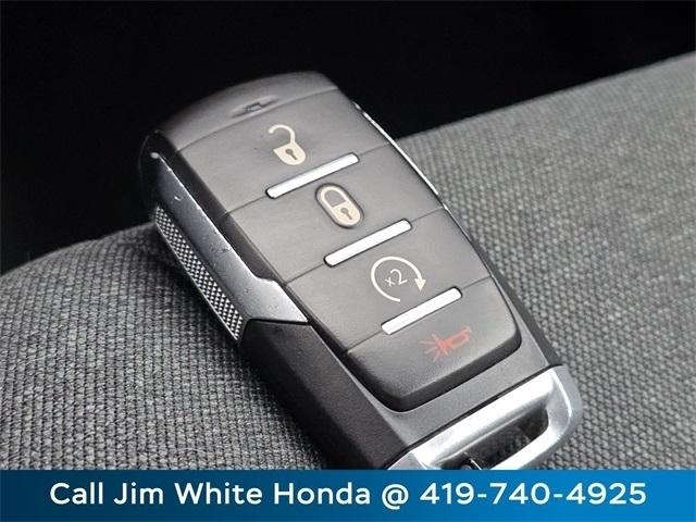 RAM 1500 Big Horn Quad Cab 4WD 2022