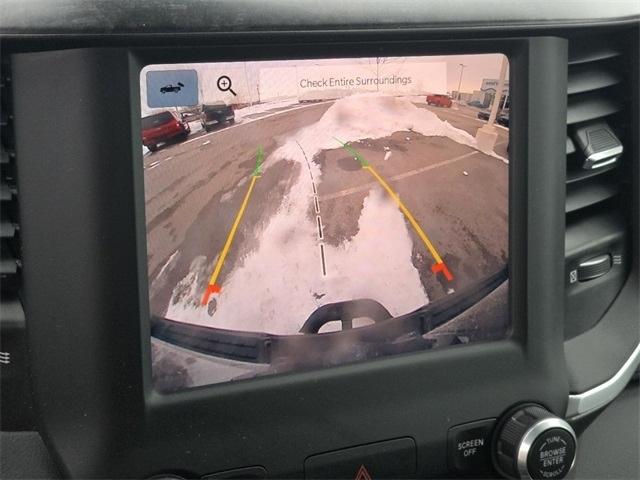 RAM 1500 Big Horn Quad Cab 4WD 2022