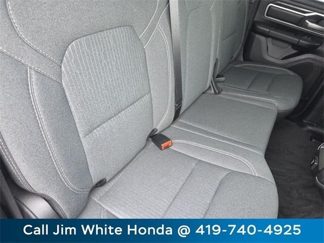 RAM 1500 Big Horn Quad Cab 4WD 2022