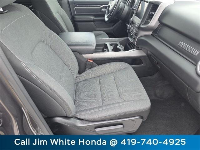 RAM 1500 Big Horn Quad Cab 4WD 2022