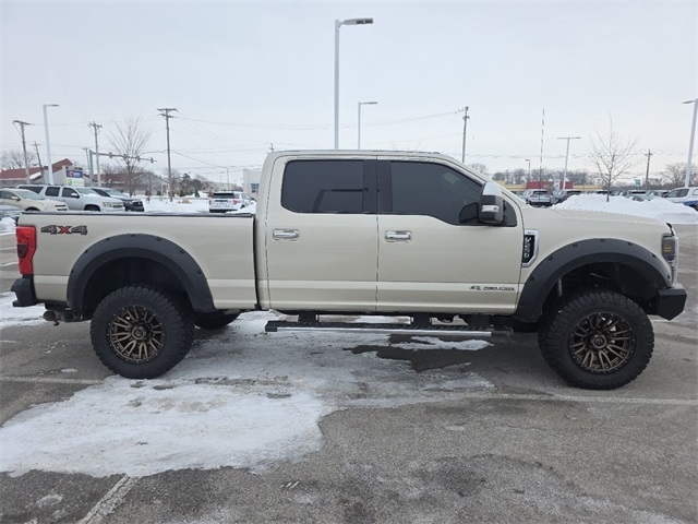 Ford F-250 SD XLT Crew Cab 4WD 2017