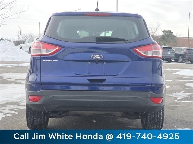 Ford Escape S FWD 2016