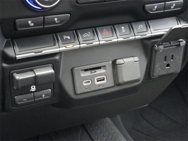 Chevrolet Silverado 3500HD LT Crew Cab 4WD 2020