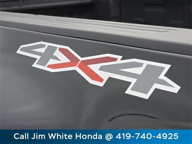 Chevrolet Silverado 3500HD LT Crew Cab 4WD 2020