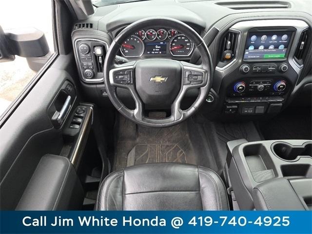 Chevrolet Silverado 3500HD LT Crew Cab 4WD 2020