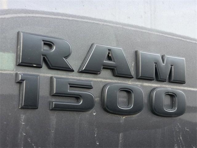 RAM 1500 Rebel Crew Cab SWB 4WD 2016