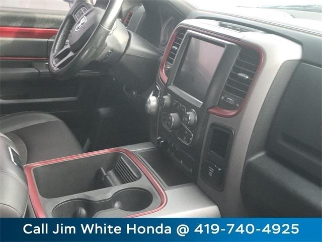 RAM 1500 Rebel Crew Cab SWB 4WD 2016