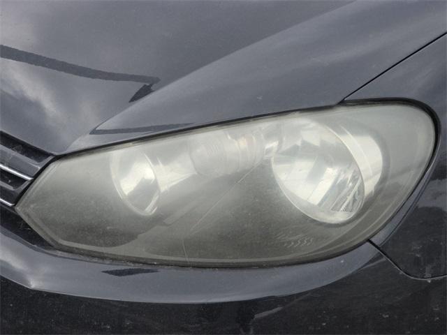 Volkswagen Jetta SportWagen 2.0L TDI 2011