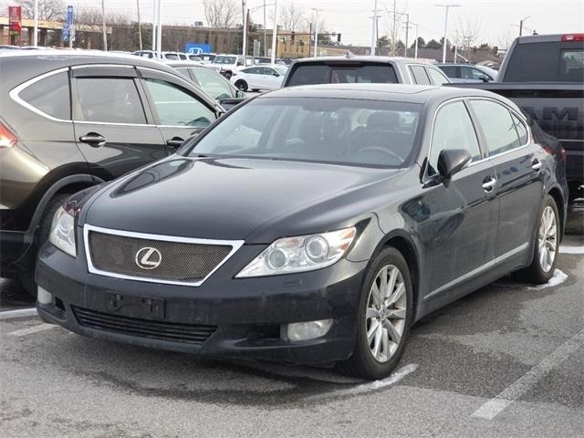 Lexus LS 460 L Luxury Sedan AWD 2011