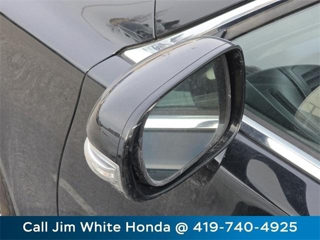 Lexus LS 460 L Luxury Sedan AWD 2011