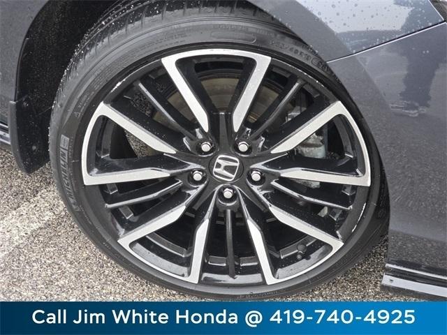 Honda Accord Touring 2023