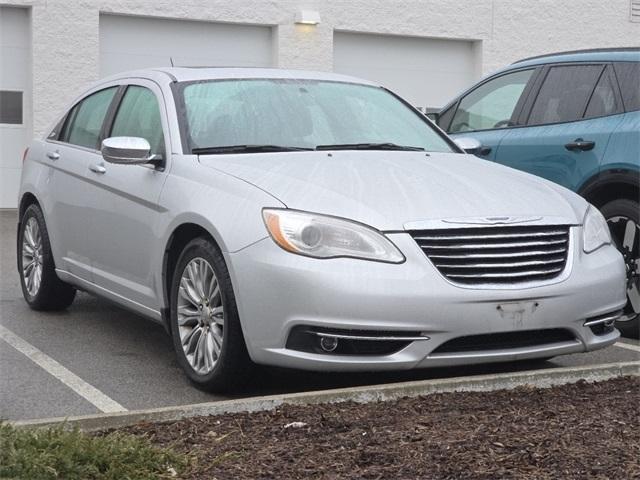 Chrysler 200 Limited 2012