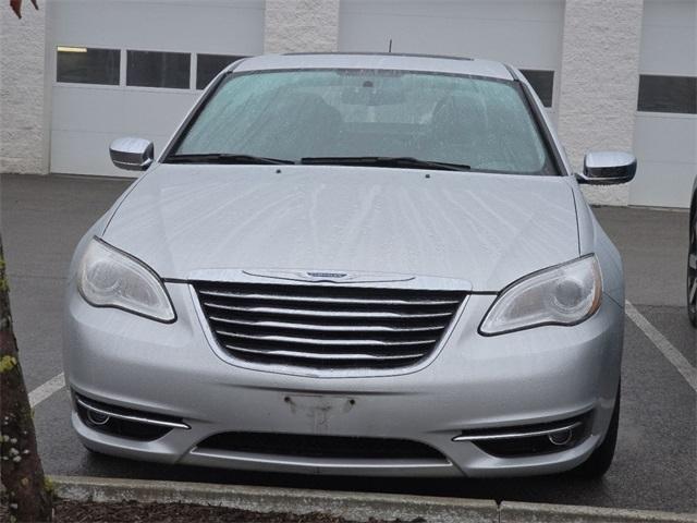 Chrysler 200 Limited 2012
