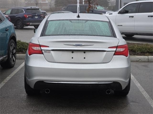 Chrysler 200 Limited 2012