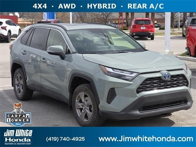 Toyota RAV4 Hybrid XLE 2023