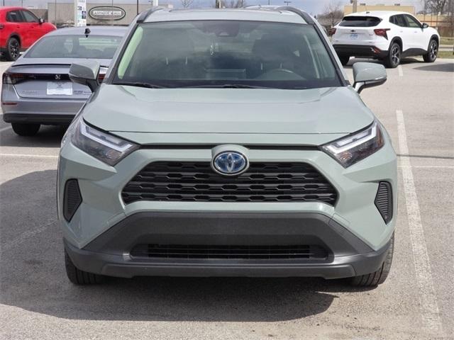 Toyota RAV4 Hybrid XLE 2023
