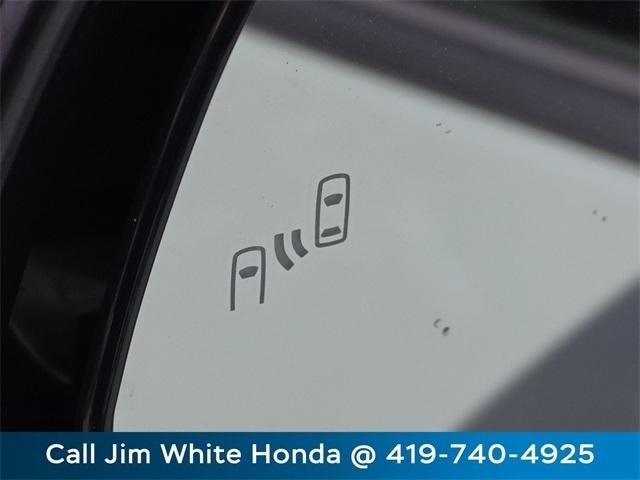 Toyota RAV4 Hybrid XLE 2023