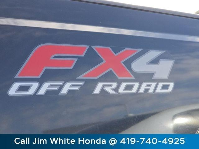 Ford F-250 SD XLT Crew Cab Long Bed 4WD 2009