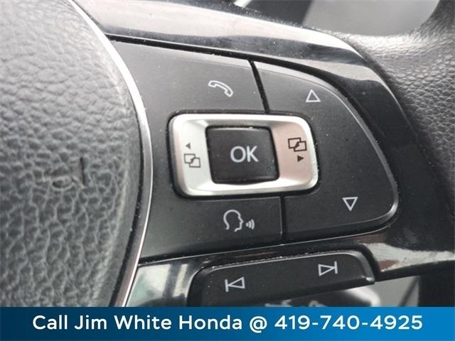 Volkswagen Jetta S 6A 2015