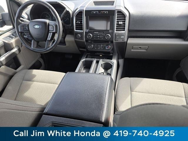 Ford F-150 Lariat SuperCrew 5.5-ft. Bed 4WD 2016