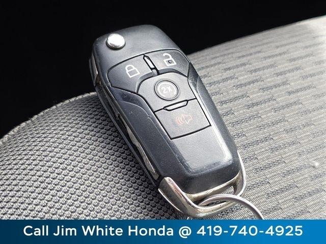 Ford F-150 Lariat SuperCrew 5.5-ft. Bed 4WD 2016