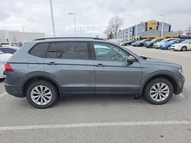 Volkswagen Tiguan S 2018
