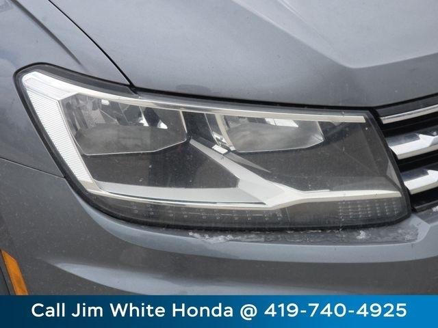 Volkswagen Tiguan S 2018