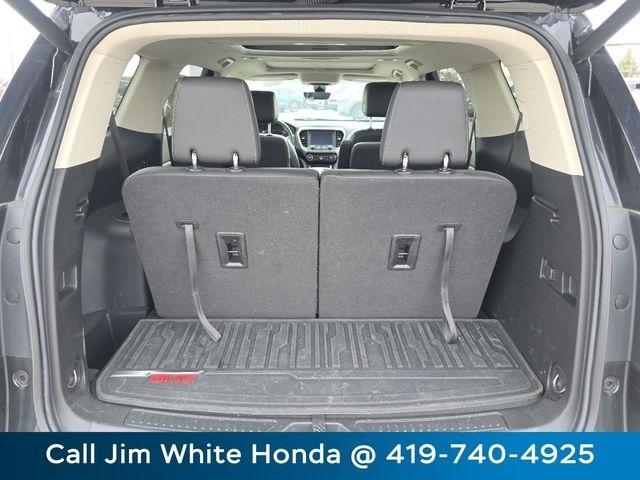 GMC Acadia Denali AWD 2022