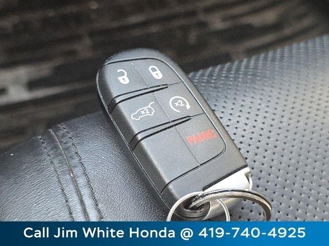 Jeep Grand Cherokee Overland 4WD 2018