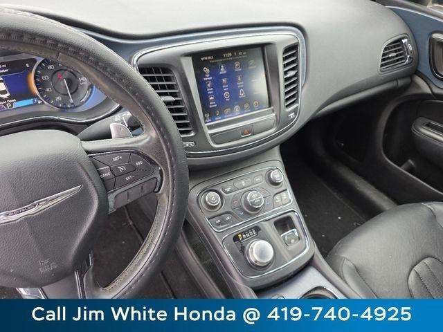 Chrysler 200 S AWD 2015