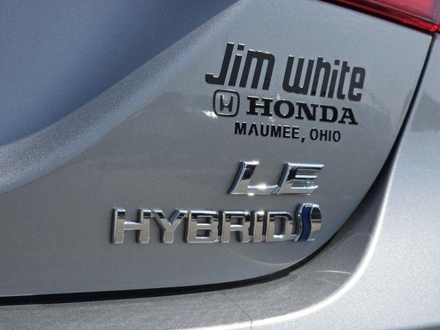 Toyota Camry Hybrid LE 2024