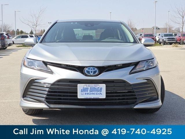Toyota Camry Hybrid LE 2024