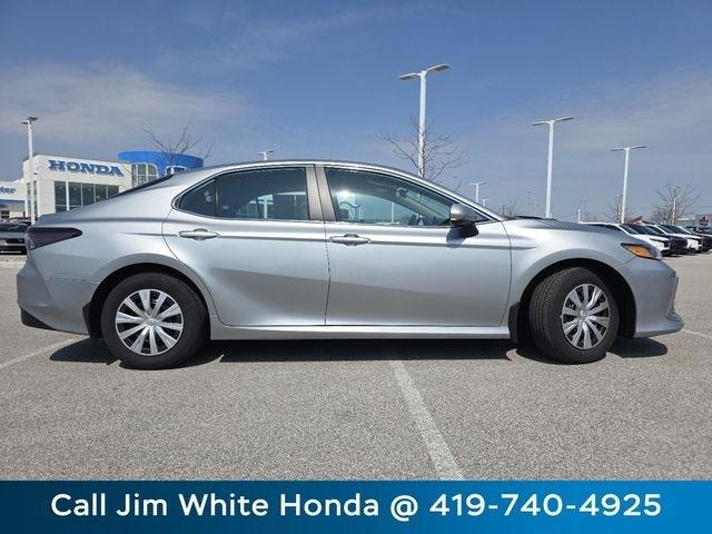 Toyota Camry Hybrid LE 2024